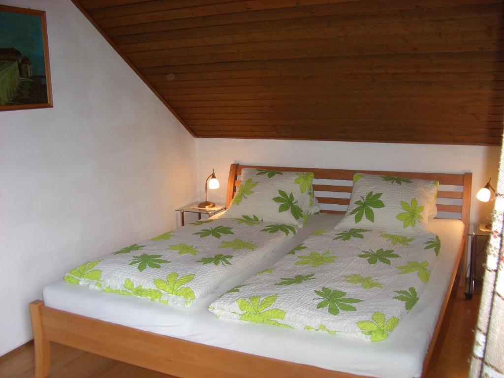 Haus Osterrieder Apartment Санкт Михаел им Лунгау Екстериор снимка