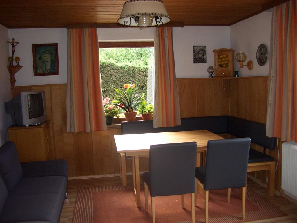 Haus Osterrieder Apartment Санкт Михаел им Лунгау Екстериор снимка