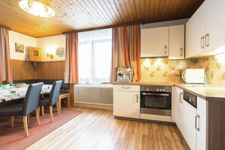 Haus Osterrieder Apartment Санкт Михаел им Лунгау Екстериор снимка